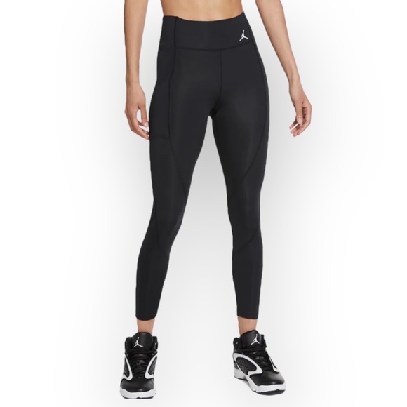 Nike Jordan Essentials Mid-Rise 7/8 Leggings - Picture 1 of 5